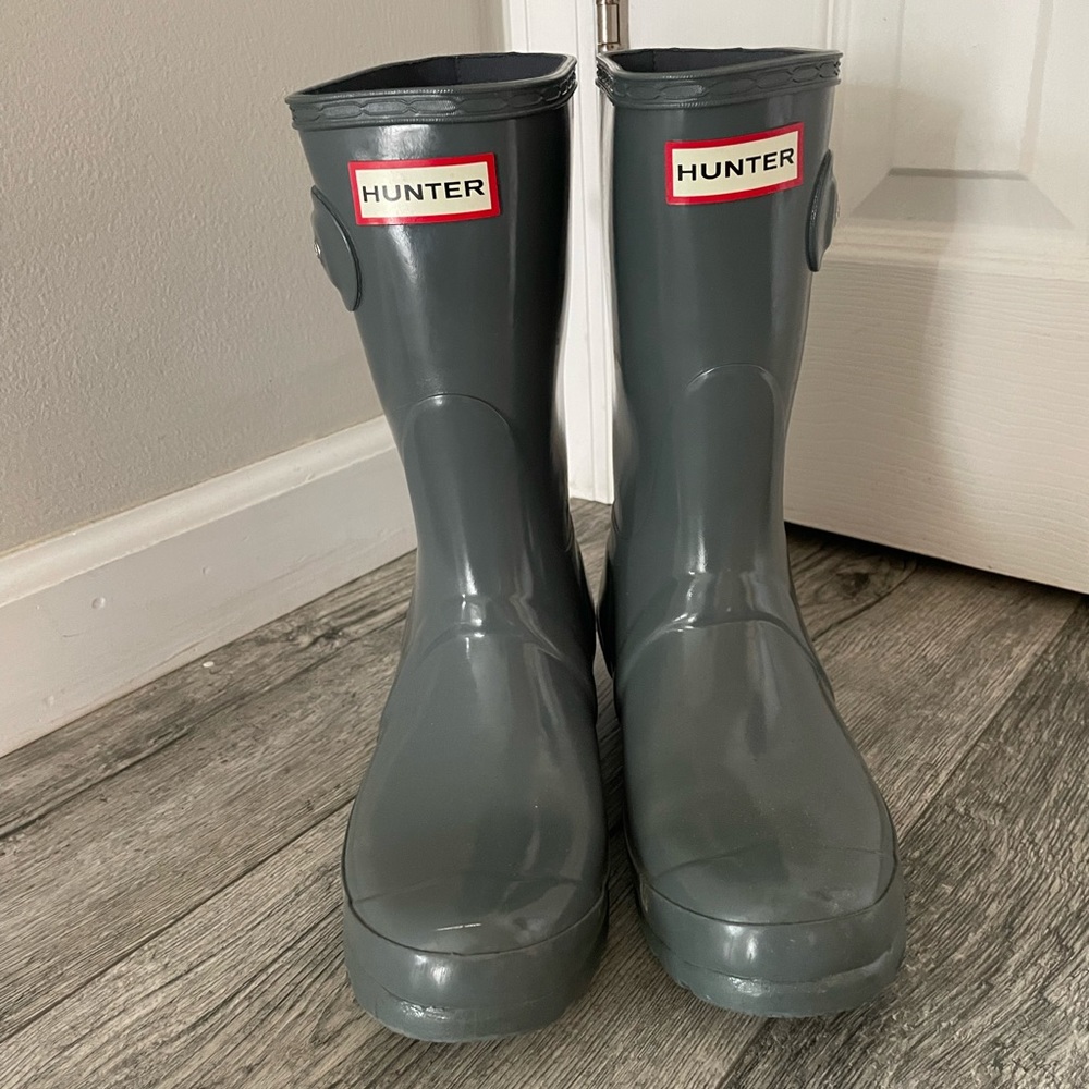 Short hunter boots